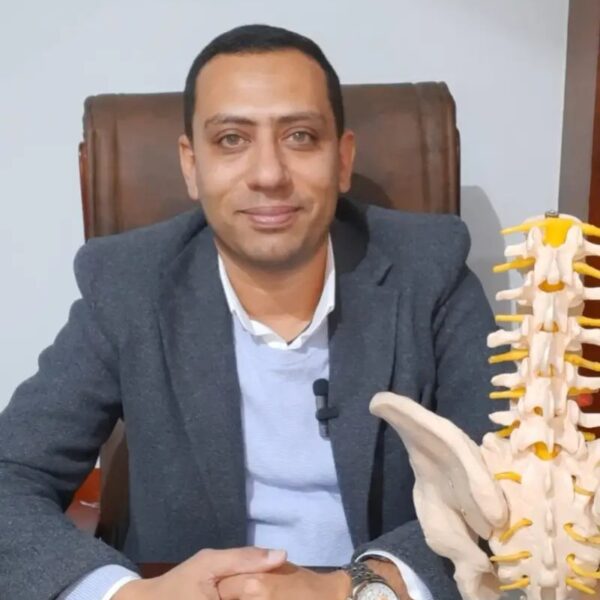 الدكتور فادي سامي استشاري علاج الألم والتردد الحراري وحقن المفاصل في المهندسين