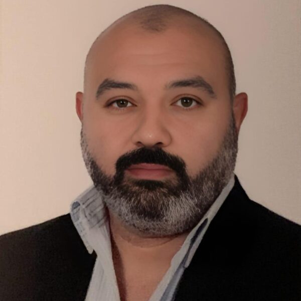 افضل دكتور قلب مفتوح في مصر دكتور وليد عباس كامل