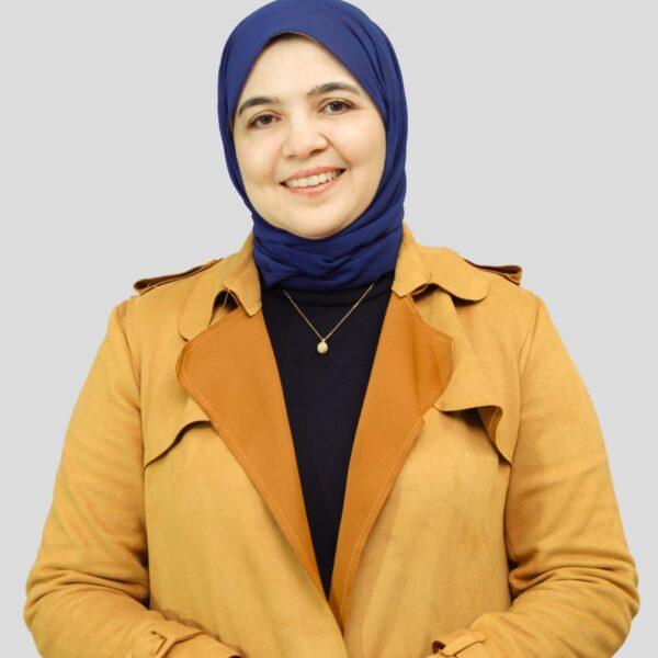 افضل دكتورة تجميل في التجمع دكتورة ثريا حسني