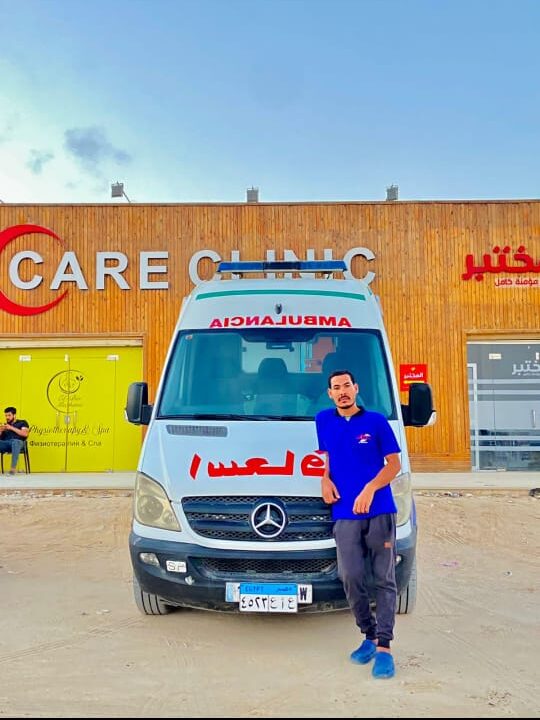سيارات أسعاف خاصة بالمهندسين و الهرم