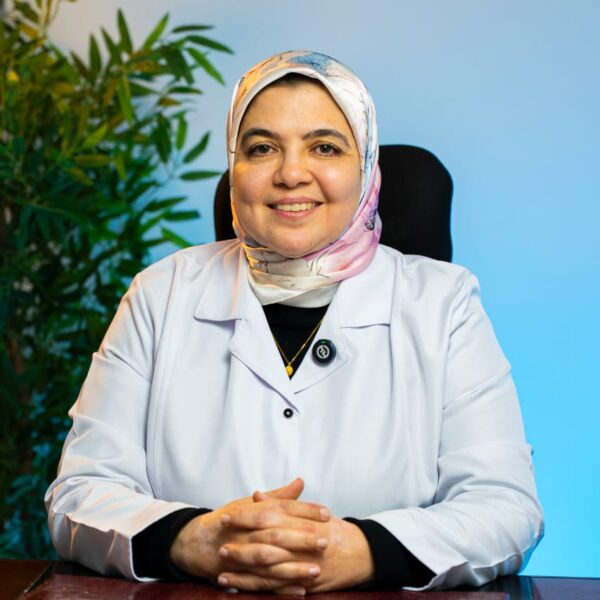 دكتورة ثريا حسني استشاري الجلدية والتجميل
