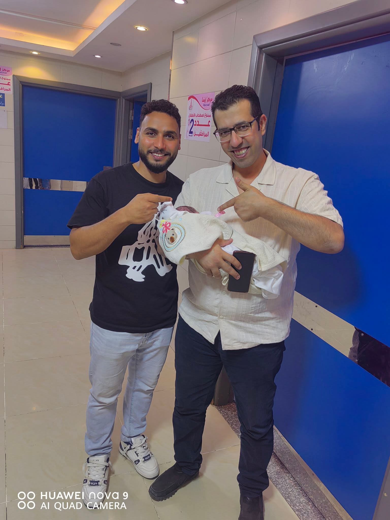 د. محمد محمود السيد دكتور نساء وولادة في جسر السويس